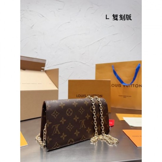 LOUIS VUITTON Shoulder Bag 2023FW Hot Topic LOUIS VUITTON Shoulder Bag 2023FW Hot Topic