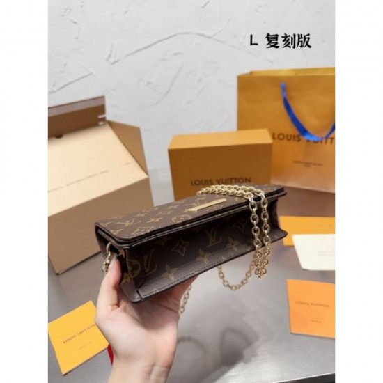 LOUIS VUITTON Shoulder Bag 2023FW Hot Topic LOUIS VUITTON Shoulder Bag 2023FW Hot Topic