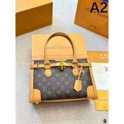 LOUIS VUITTON Louis Vuitton Tote Bag 2023FW First come, first served