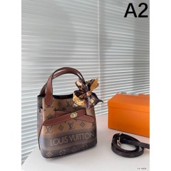 LOUIS VUITTON Louis Vuitton tote bag 2023FW before sold out