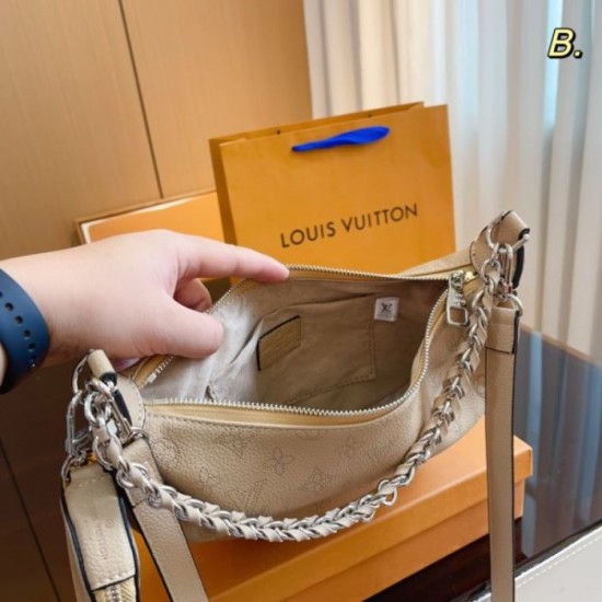 LOUIS VUITTON Louis Vuitton tote bag 2023FW difficult to obtain LOUIS VUITTON Louis Vuitton tote bag 2023FW difficult to obtain
