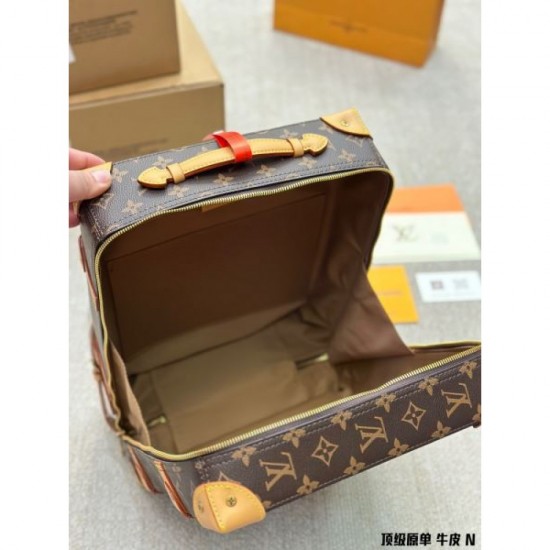 LOUIS VUITTON Louis Vuitton Backpack 2023FW Hot Spot Not in Japan LOUIS VUITTON Louis Vuitton Backpack 2023FW Hot Spot Not in Japan
