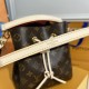 LOUIS VUITTON Louis Vuitton tote bag 2023FW very popular limited color LOUIS VUITTON Louis Vuitton tote bag 2023FW very popular limited color