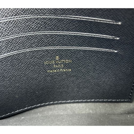 LOUIS VUITTON Shoulder bag 2023FW I definitely want this winter LOUIS VUITTON Shoulder bag 2023FW I definitely want this winter