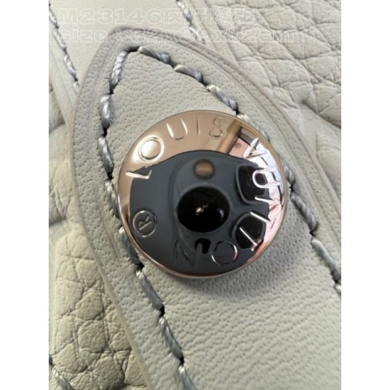 LOUIS VUITTON Backpack 2023FW Used by many celebrities LOUIS VUITTON Backpack 2023FW Used by many celebrities
