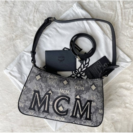 2023SS MCM Tote bag that is also trendy in color 2023SS MCM Tote bag that is also trendy in color