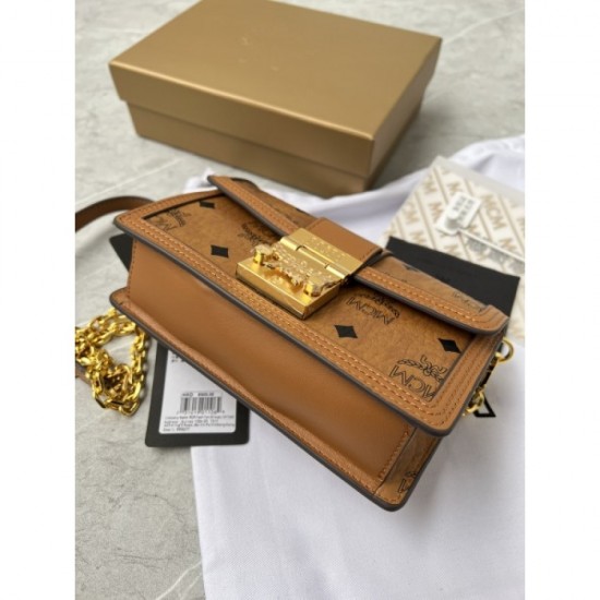 2023SS MCM Exceptional Freshness Shoulder Bag 2023SS MCM Exceptional Freshness Shoulder Bag