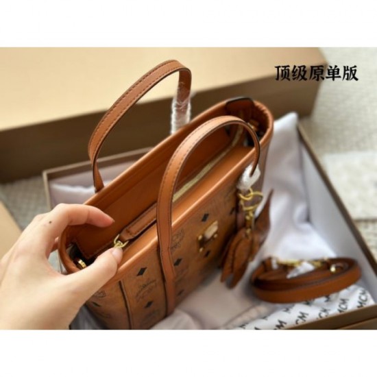 MCM Tote Bag 2023FW Popular Fall/Winter New Items Every Year MCM Tote Bag 2023FW Popular Fall/Winter New Items Every Year