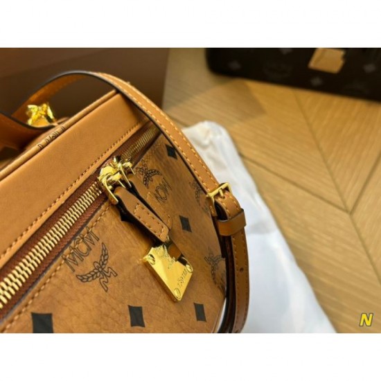 MCM Tote Bag 2023FW Recommended for fall/winter wear MCM Tote Bag 2023FW Recommended for fall/winter wear