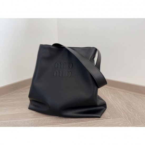 MIU MIU Tote bag 2023FW Excellent trendy feeling MIU MIU Tote bag 2023FW Excellent trendy feeling