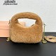 MIU MIU Tote bag 2023FW Popular classic for winter use MIU MIU Tote bag 2023FW Popular classic for winter use