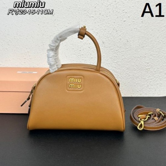 MIU MIU Tote Bag 2023FW Latest Winter Item MIU MIU Tote Bag 2023FW Latest Winter Item