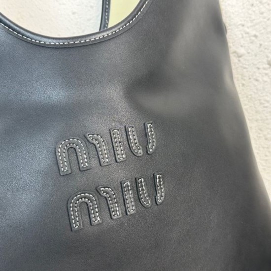 MIU MIU Tote Bag 2023FW Autumn/Winter Season Starts MIU MIU Tote Bag 2023FW Autumn/Winter Season Starts