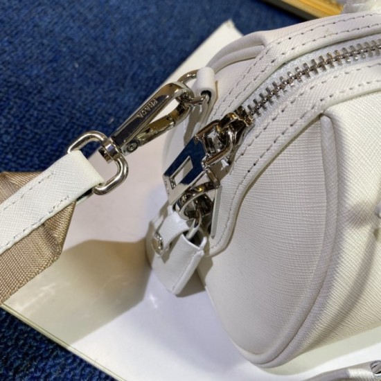 2023SS PRADA Prada spring and summer latest work sold out inevitable tote bag 2023SS PRADA Prada spring and summer latest work sold out inevitable tote bag