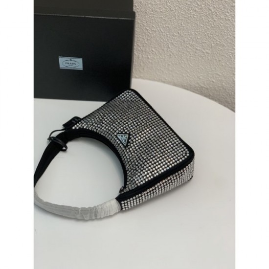 2023SS PRADA Prada tote bag that will pay attention to your feet 2023SS PRADA Prada tote bag that will pay attention to your feet