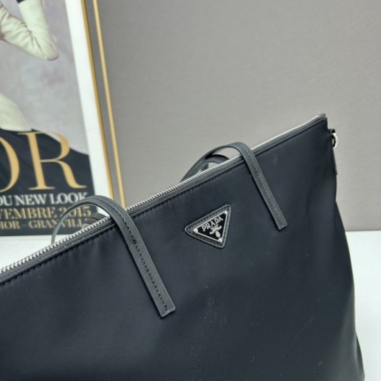 PRADA Prada tote bag 2023SS Christmas gift PRADA Prada tote bag 2023SS Christmas gift