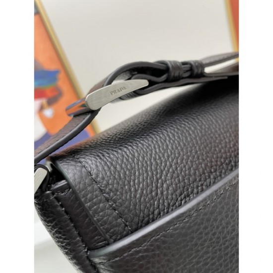PRADA Prada Shoulder Bag 2023SS Summer new work with many regular users PRADA Prada Shoulder Bag 2023SS Summer new work with many regular users