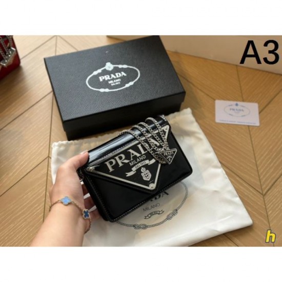 PRADA shoulder bag 2023FW super popular model in stock PRADA shoulder bag 2023FW super popular model in stock