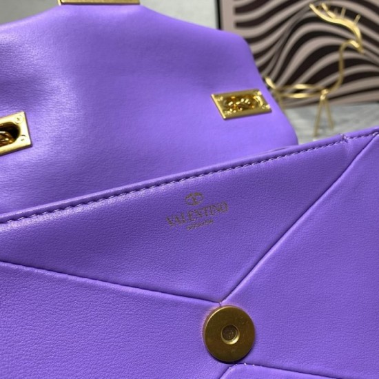 2023SS VALENTINO Lowest price challenge! Shoulder bag 2023SS VALENTINO Lowest price challenge! Shoulder bag