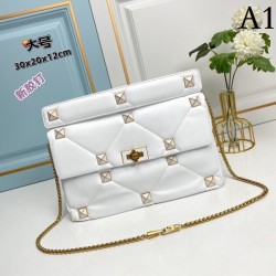 2023SS VALENTINO Luxury UP! Shoulder bag