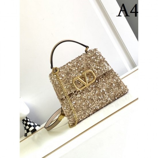 VALENTINO Valentino Tote Bag 2023SS Order rush VALENTINO Valentino Tote Bag 2023SS Order rush