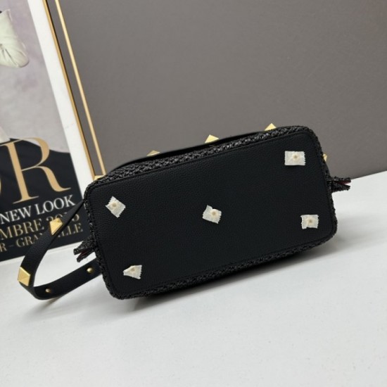VALENTINO Valentino tote bag 2023SS popularity No. 1 VALENTINO Valentino tote bag 2023SS popularity No. 1