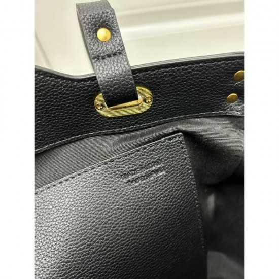 VALENTINO Tote bag 2023FW Limited time offer! VALENTINO Tote bag 2023FW Limited time offer!