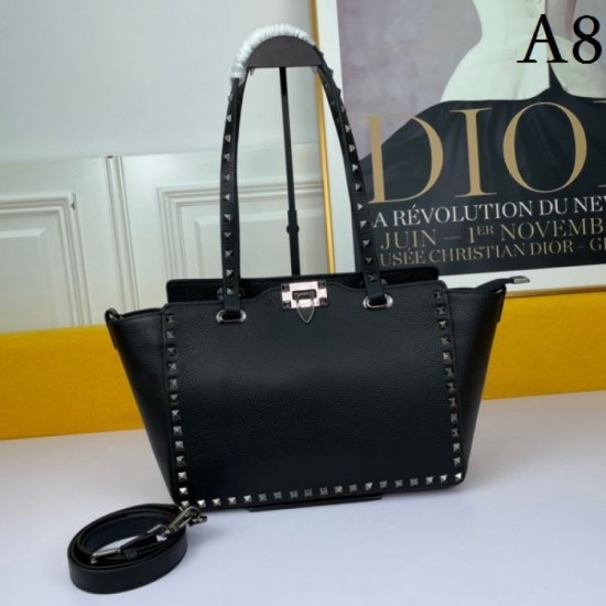 VALENTINO Tote bag 2023FW seasonal design VALENTINO Tote bag 2023FW seasonal design