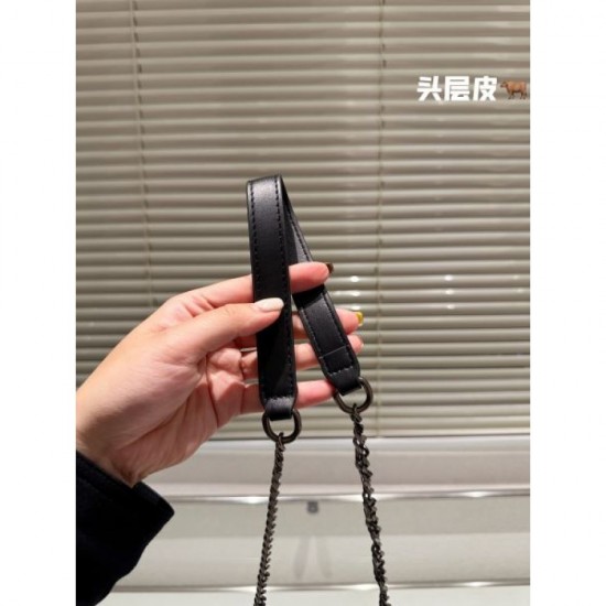 YSL Yves Saint Laurent Shoulder Bag 2023FW Must be sold out YSL Yves Saint Laurent Shoulder Bag 2023FW Must be sold out