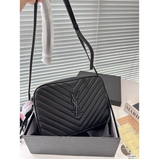 YSL Yves Saint Laurent Shoulder Bag 2023FW is gaining popularity YSL Yves Saint Laurent Shoulder Bag 2023FW is gaining popularity