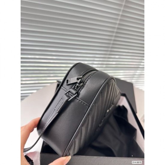 YSL Yves Saint Laurent Shoulder Bag 2023FW is gaining popularity YSL Yves Saint Laurent Shoulder Bag 2023FW is gaining popularity