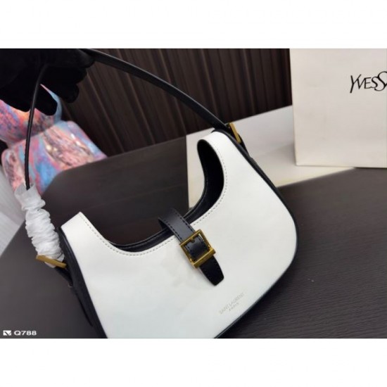 YSL Yves Saint Laurent Tote Bag 2023FW Early Sold Out YSL Yves Saint Laurent Tote Bag 2023FW Early Sold Out