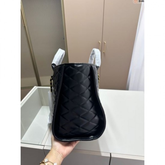 YSL Yves Saint Laurent Tote Bag 2023FW Only a few left YSL Yves Saint Laurent Tote Bag 2023FW Only a few left