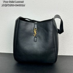 YSL Yves Saint Laurent Tote Bag 2023FW Full of luxury