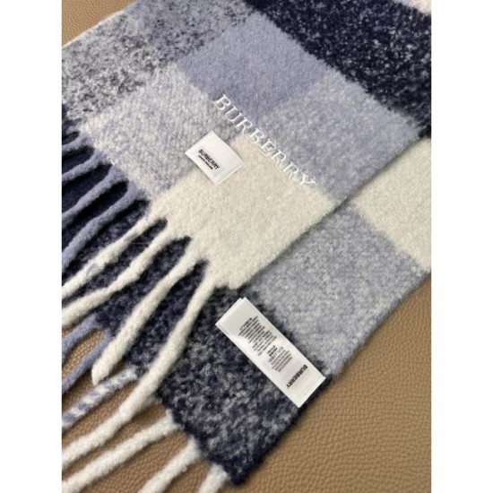 2023FW Muffler BURBERRY Burberry very rare color 2023FW Muffler BURBERRY Burberry very rare color