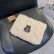 2023FW Muffler BURBERRY Popular brands this winter 2023FW Muffler BURBERRY Popular brands this winter
