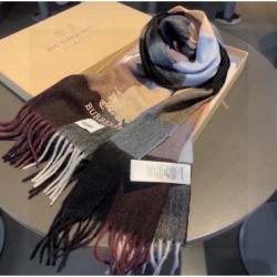 BURBERRY Cute Sold Out Very Popular 2023FW Scarf
