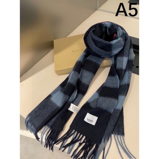 BURBERRY Burberry Ends as soon as sold out First come, first served 2023FW Scarf BURBERRY Burberry Ends as soon as sold out First come, first served 2023FW Scarf