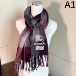 BURBERRY The perfect color for winter 2023FW Scarf
