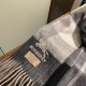 BURBERRY The perfect color for winter 2023FW Scarf BURBERRY The perfect color for winter 2023FW Scarf