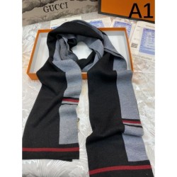 BURBERRY Burberry Featured Tops This Autumn/Winter 2023FW Scarf