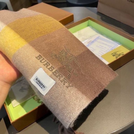 BURBERRY Stylish masterpiece 2023FW scarf BURBERRY Stylish masterpiece 2023FW scarf