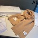 2023FW Muffler CELINE CELINE Become fashionable now! 2023FW Muffler CELINE CELINE Become fashionable now!