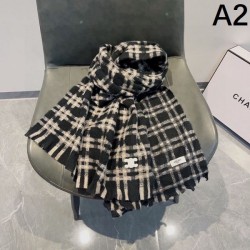 2023FW Muffler CELINE Celine This winter's favorite style