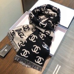 2023FW Muffler CHANEL CHANEL For an elegant casual outfit