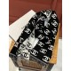 2023FW Muffler CHANEL CHANEL For an elegant casual outfit 2023FW Muffler CHANEL CHANEL For an elegant casual outfit