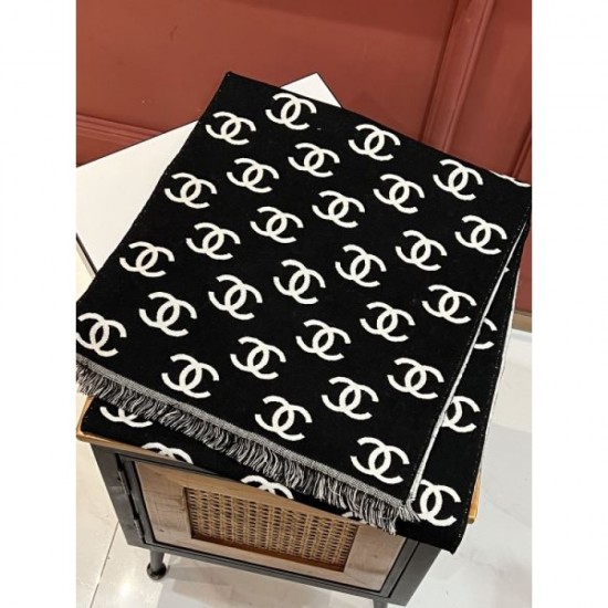 2023FW Muffler CHANEL CHANEL For an elegant casual outfit 2023FW Muffler CHANEL CHANEL For an elegant casual outfit