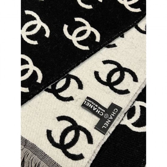 2023FW Muffler CHANEL CHANEL For an elegant casual outfit 2023FW Muffler CHANEL CHANEL For an elegant casual outfit