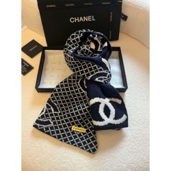 2023FW Muffler CHANEL Item popular in CHANEL magazines