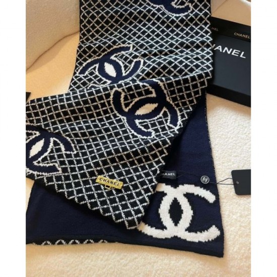 2023FW Muffler CHANEL Item popular in CHANEL magazines 2023FW Muffler CHANEL Item popular in CHANEL magazines